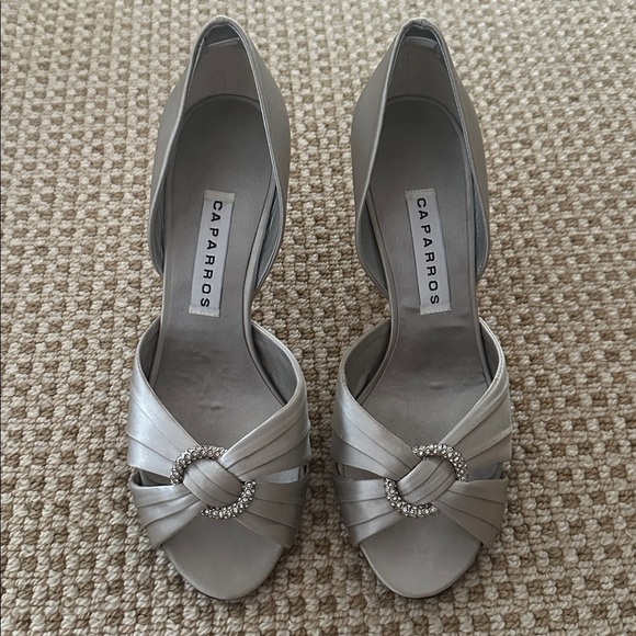 Caparros Shoes - NEW Caparros Platinum Silk 3” Metallic Peep Toe Heels
